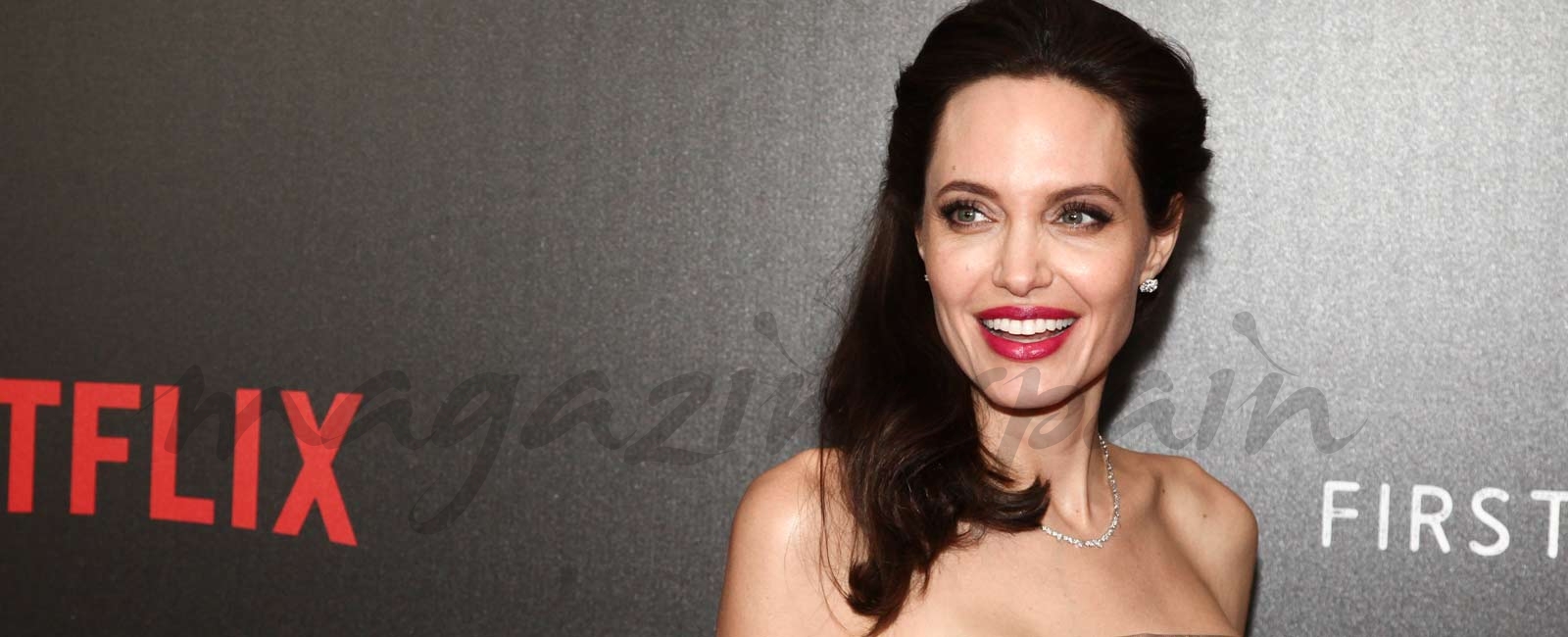 Angelina Jolie ¿enamorada del doble rejuvenecido de Brad Pitt?