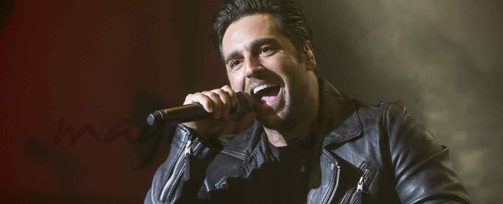 David Bustamante celebra su 36 cumpleaños en la mejor compañīa