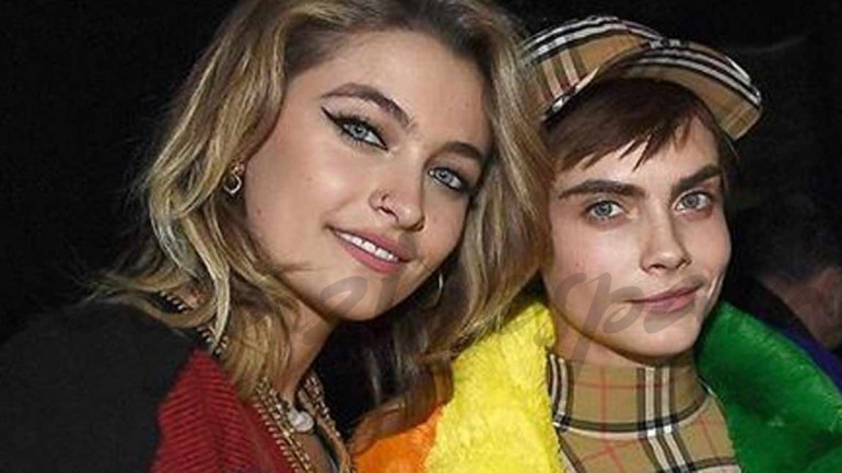 Paris Jackson y Cara Delevingne, pareja sorpresa