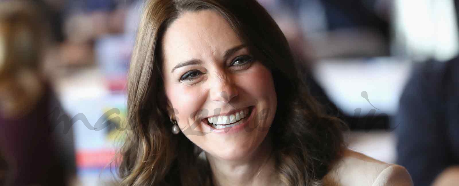 Kate Middleton se retira para dar a luz