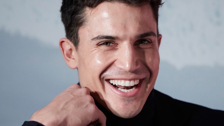 Álex González «pillado» con una conocida actriz de Hollywood