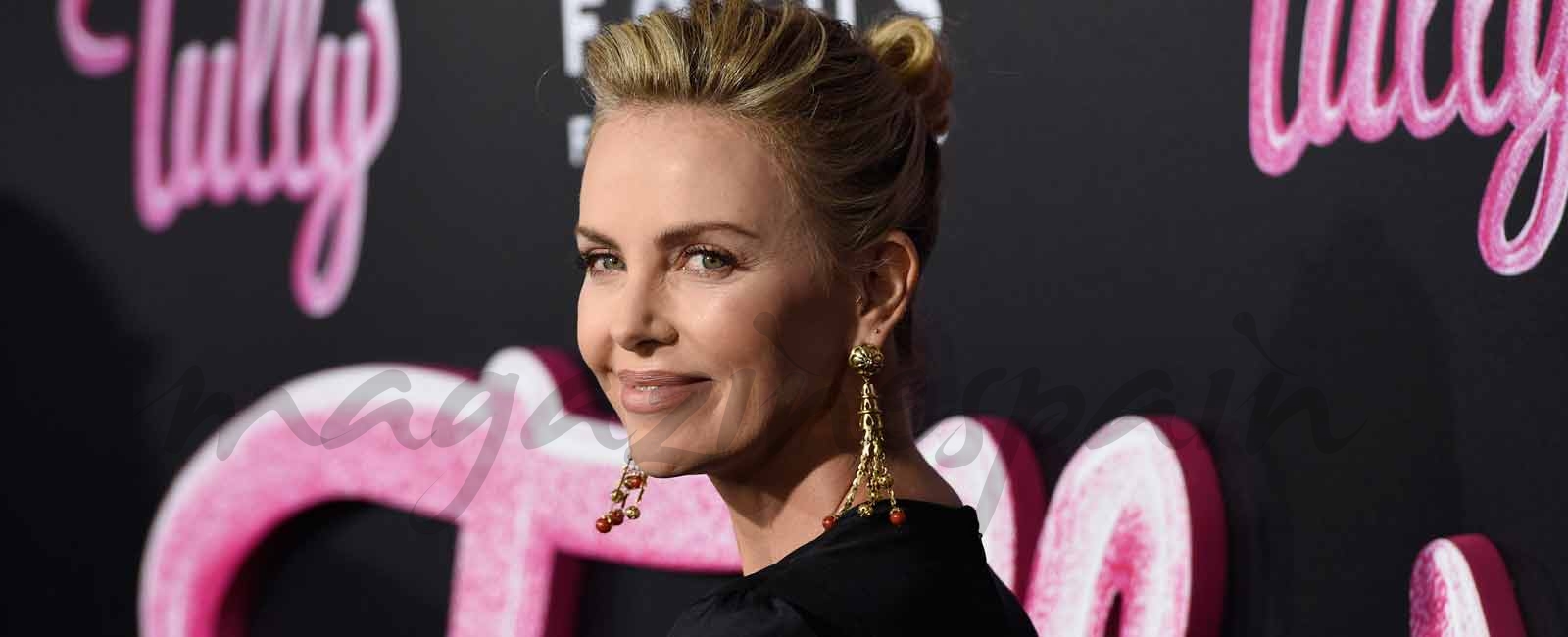 Charlize Theron y su fantástico vestido “mariposa”