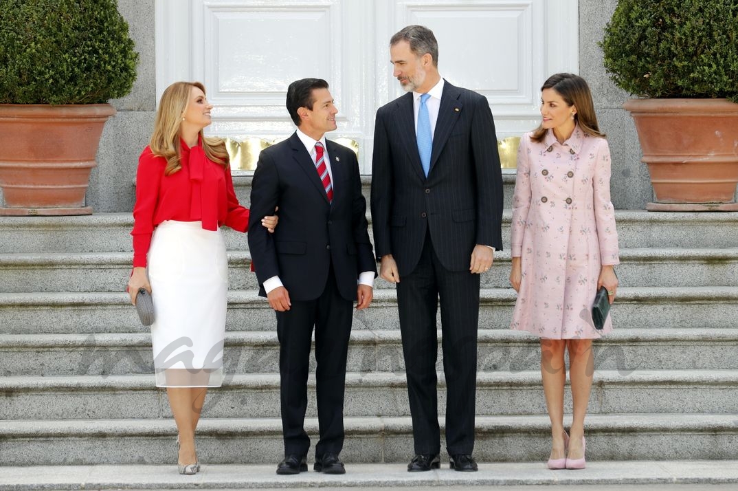 Los Reyes Felipe y Letizia reciben a Enrique Peña Nieto y su esposa, Angélica Rivera © Casa S.M. El Rey