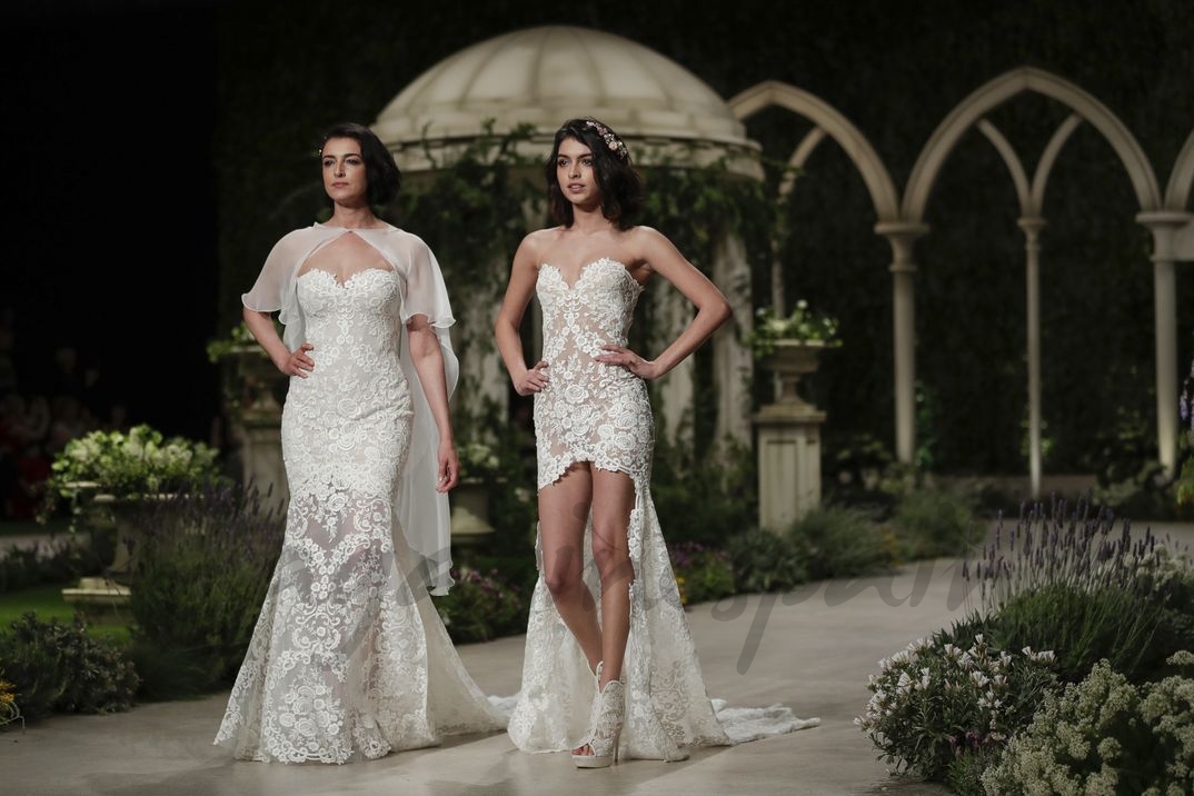 Blanca Romero y su hija Lucía Rivera - Desfile Pronovias 2019