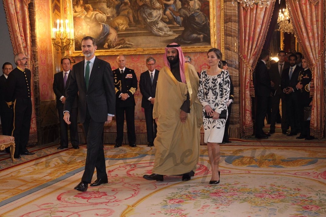 Los Reyes junto a Su Alteza Real Mohammed Bin Salman Bin Abdulaziz Al Saud, Príncipe heredero del Reino de Arabia Saudí © Casa S.M. El Rey