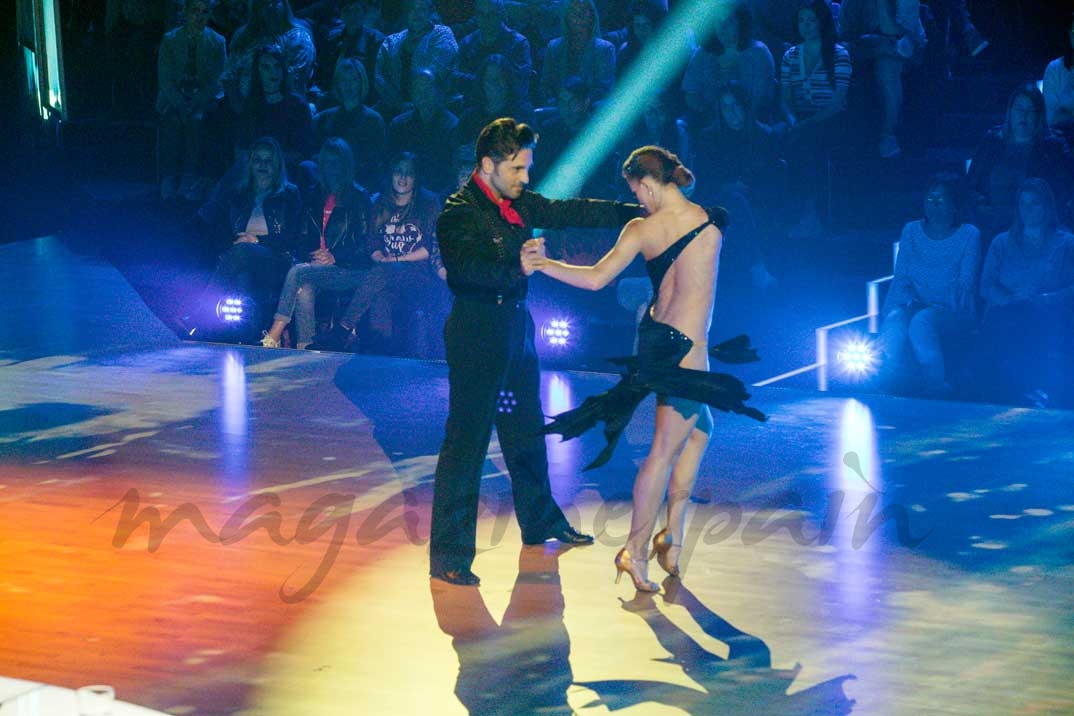 Yana Olina y David Bustamante - Bailando con las estrellas