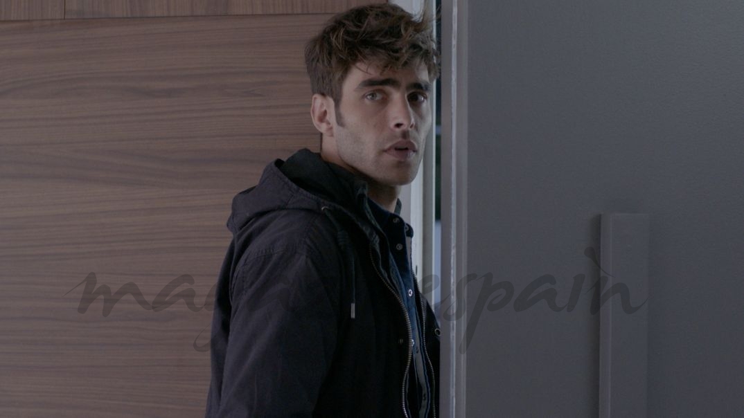 La Verdad - Capítulo 2 © Mediaset