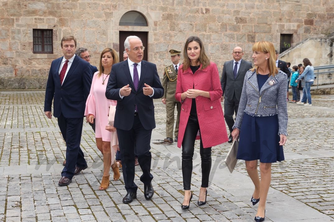 La Reina se dirige al Centro Internacional de Investigación de la Lengua Española © Casa S.M. El Rey