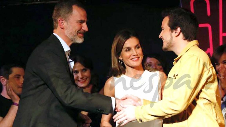 Los Reyes presiden la final del concurso de monólogos científicos