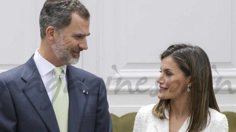 Tú al Caribe y yo en Madrid. Así pasarán los reyes su aniversario