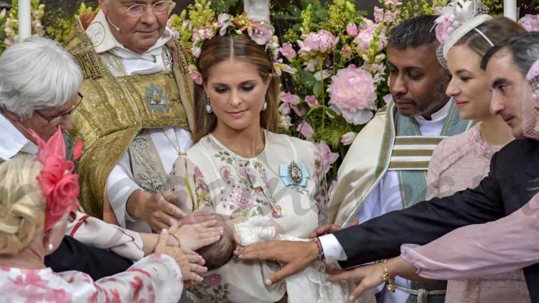 El bautizo de la princesa Adrienne de Suecia