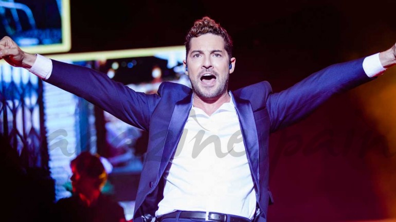 Rosanna Zanetti y la pequeña Ella, las mejores fans de David Bisbal