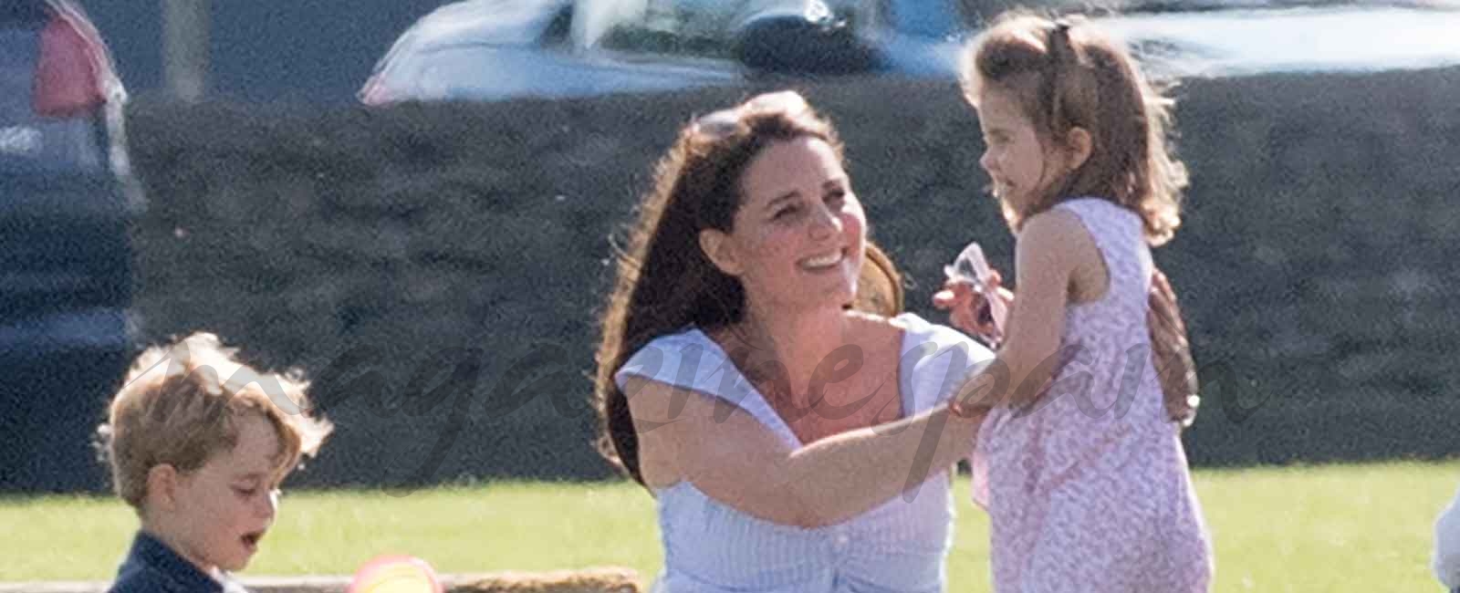 Un día en el polo con la duquesa de Cambridge, vestida de Zara, y sus hijos