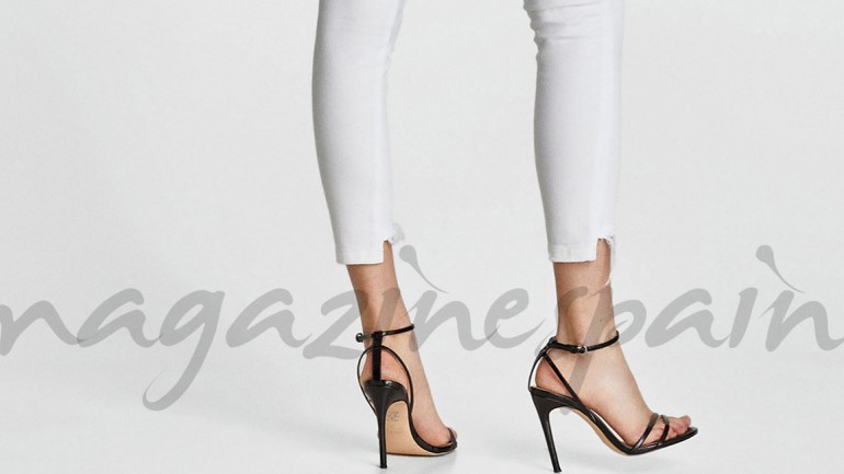 ¿Cómo combino unos jeans blancos?