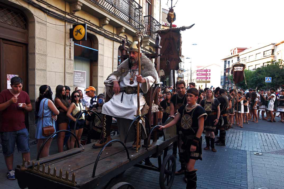 La fiesta de Astures y Romanos nos transporta al pasado en Astorga