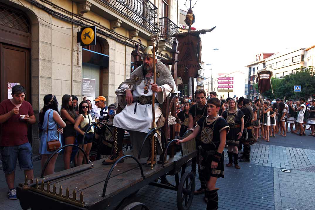 La fiesta de Astures y Romanos nos transporta al pasado en Astorga