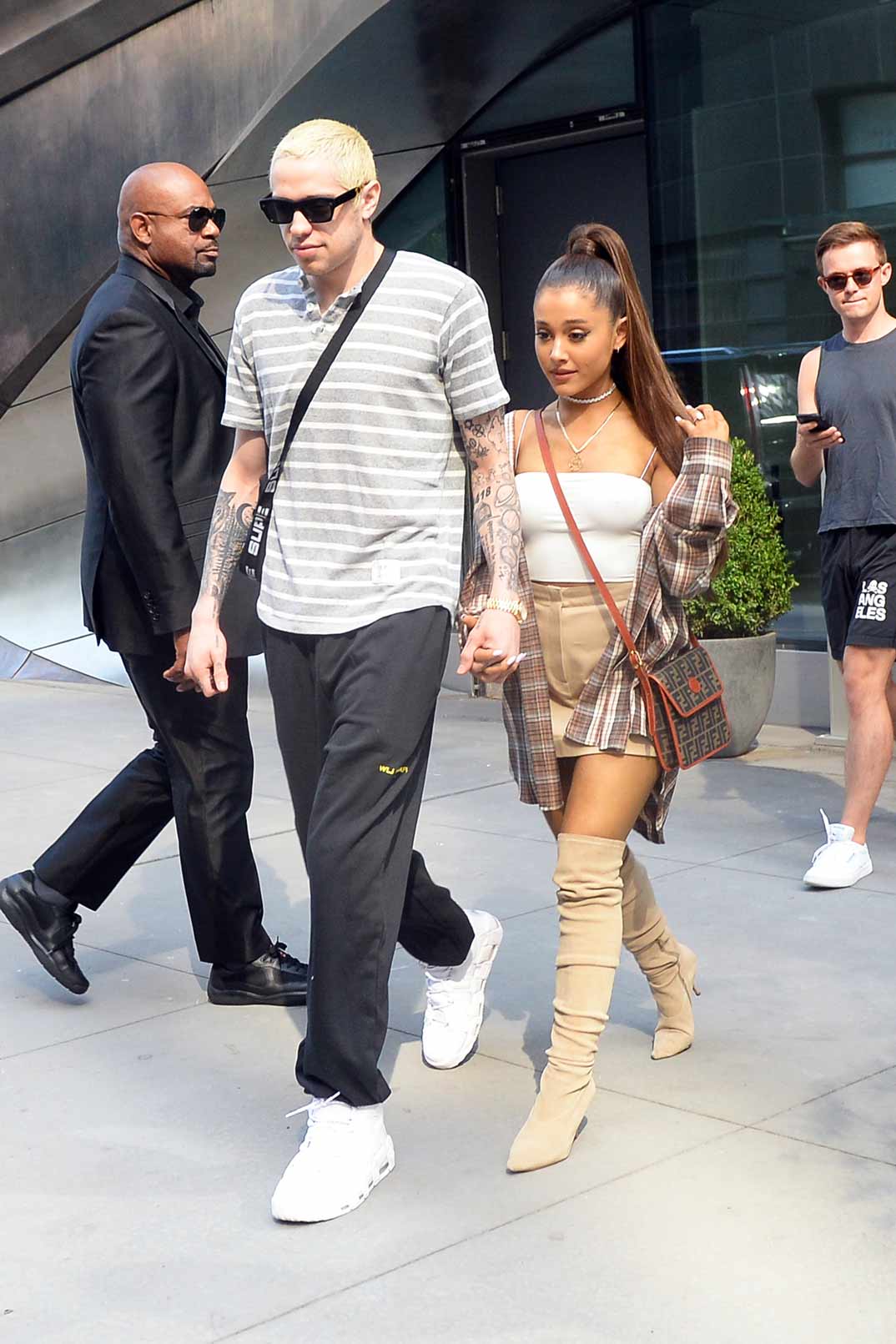 Ariana Grande y Pete Davidson