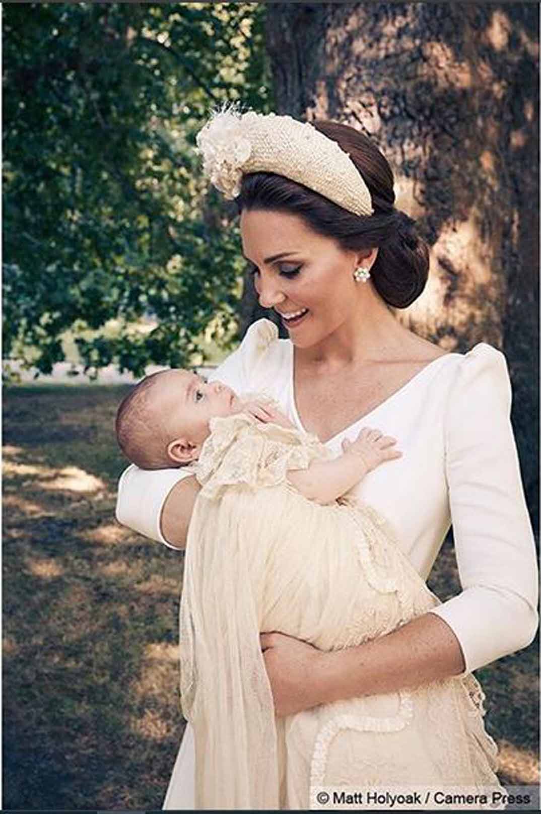 Las fotos oficiales del bautizo de Louis de Cambridge