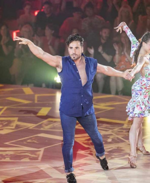 David Bustamante y Yana Olina se clasifican para la final con su baile más sexy