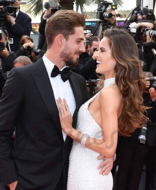 El romántico vídeo con el que Izabel Goulart anuncia su compromiso