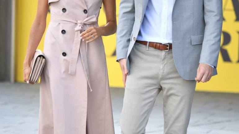 Meghan Markle tiene el vestido-trench ideal