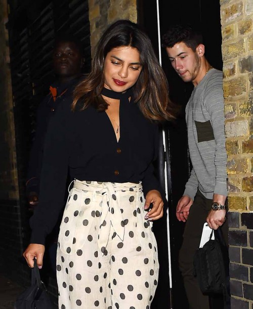 Así fue la pedida de mano de Nick Jonas a Priyanka Chopra