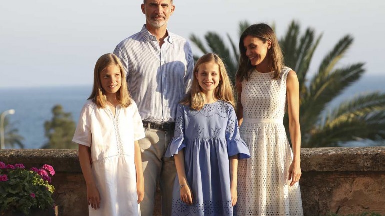 El tradicional posado veraniego de los Reyes y sus hijas en Mallorca
