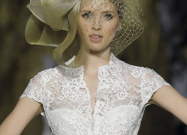 ¿Tocado, velo o mantilla? Cosas de novias