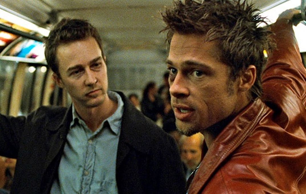 Edward Norton con Brad Pitt en "El club de la lucha"- 1999