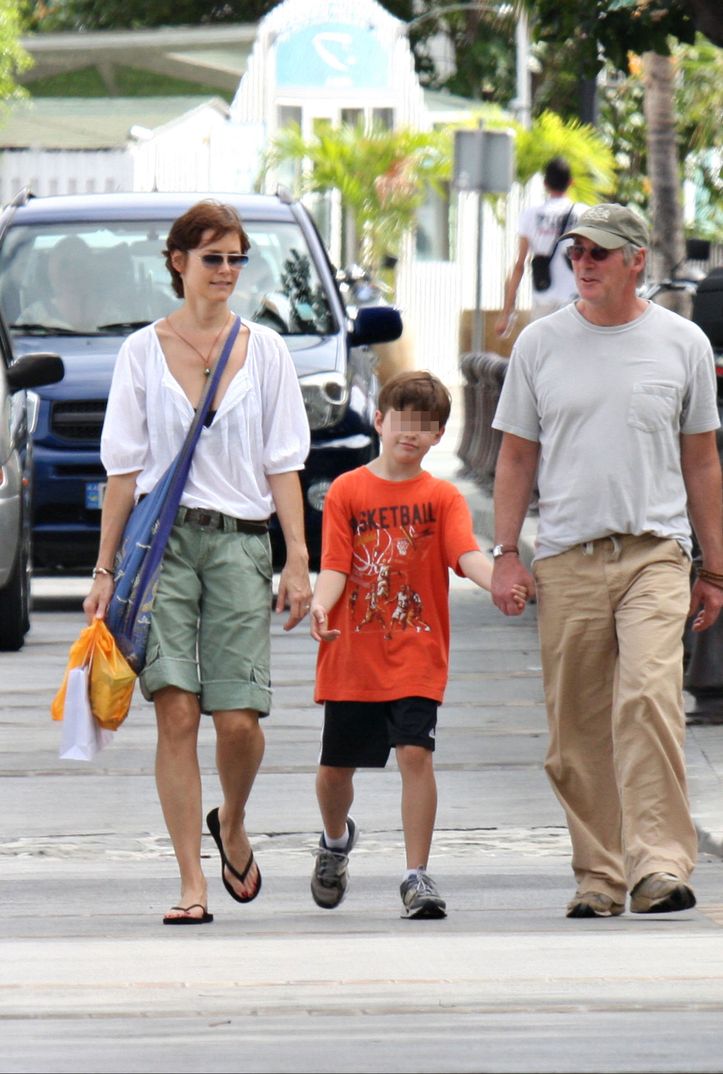 Richard Gere con Carey Lowell y su hijo Homer en St. Barts - 2008