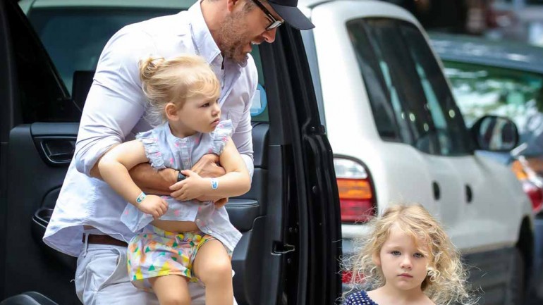 Ryan Reynolds, todo un padrazo