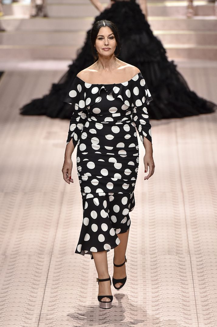 Monica Bellucci - Milan Fashion Week - Dolce & Gabbana Primavera Verano 2019