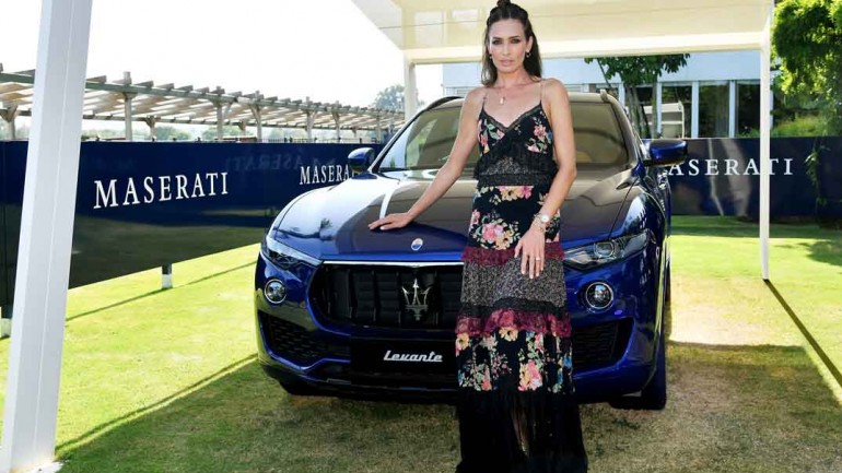 Nieves Álvarez tiene el vestido para ser la invitada perfecta