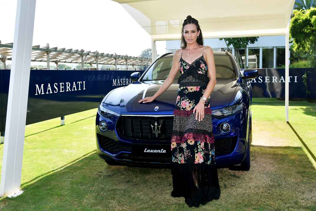 Nieves Álvarez tiene el vestido para ser la invitada perfecta