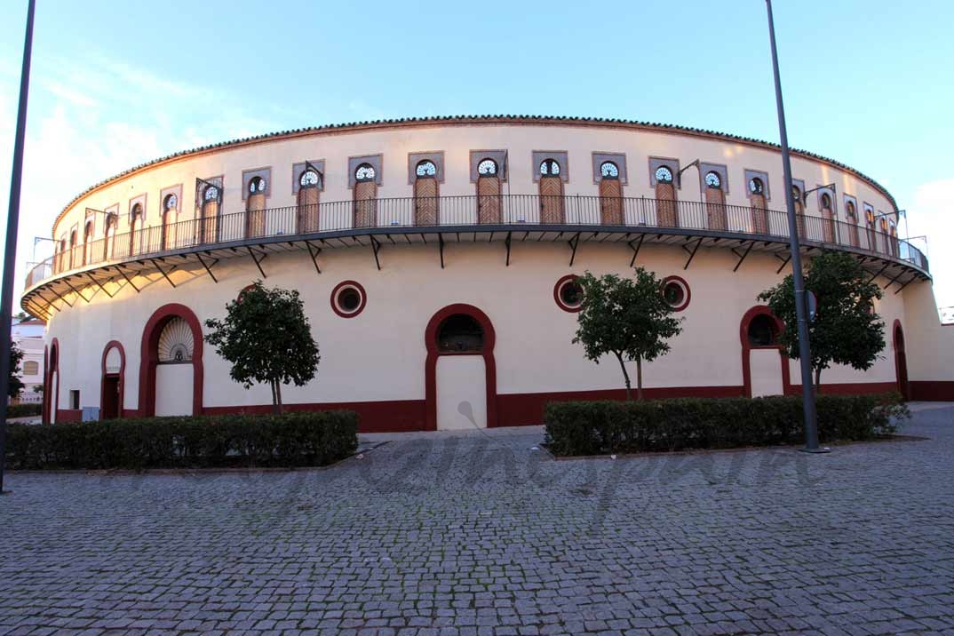 plaza-toros-almendralejo