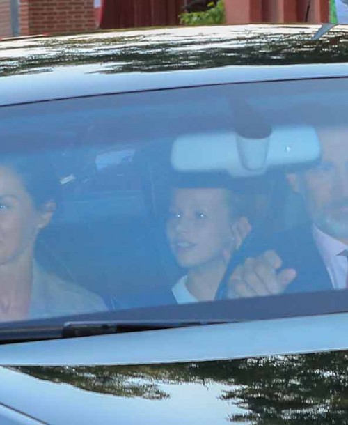 El primer día de colegio de la princesa Leonor y la infanta Sofía