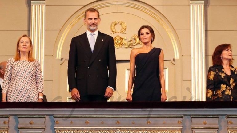 Los Reyes inauguran la nueva temporada del Teatro Real