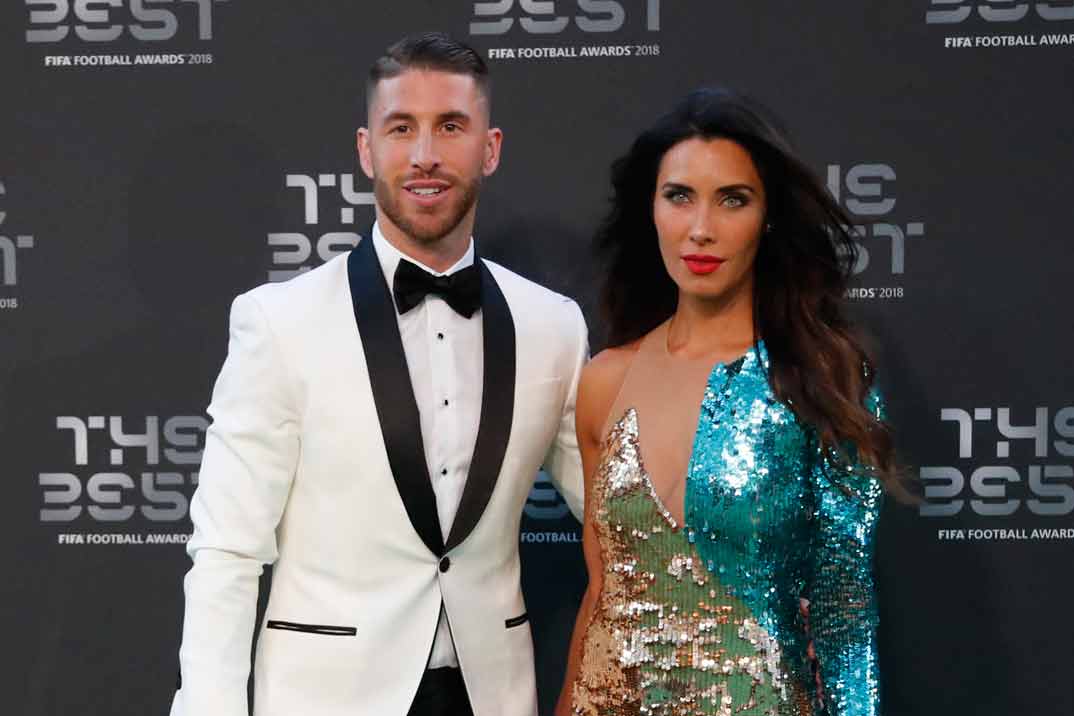 Sergio Ramos y Pilar Rubio, la pareja con más estilo de los Premios «The Best»