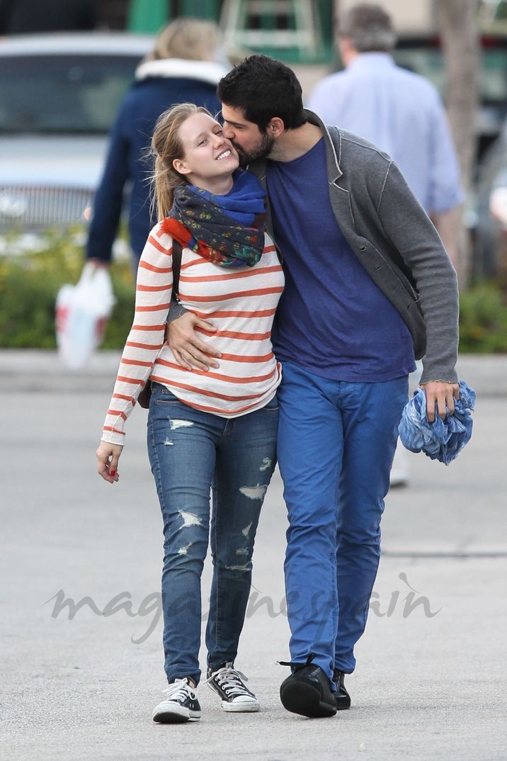 Miguel Ángel Muñoz con Manuela Vellés en Miami - 2013