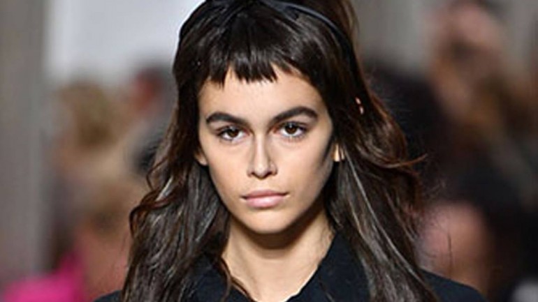 Vuelve el flequillo más atrevido de los últimos tiempos… ¿Estás preparada?