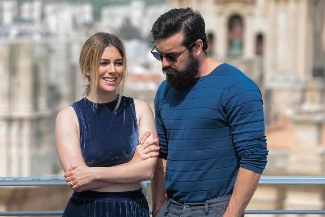 Blanca Suárez celebra su 30 cumpleaños con Mario Casas … ¡En Disneyland Paris!