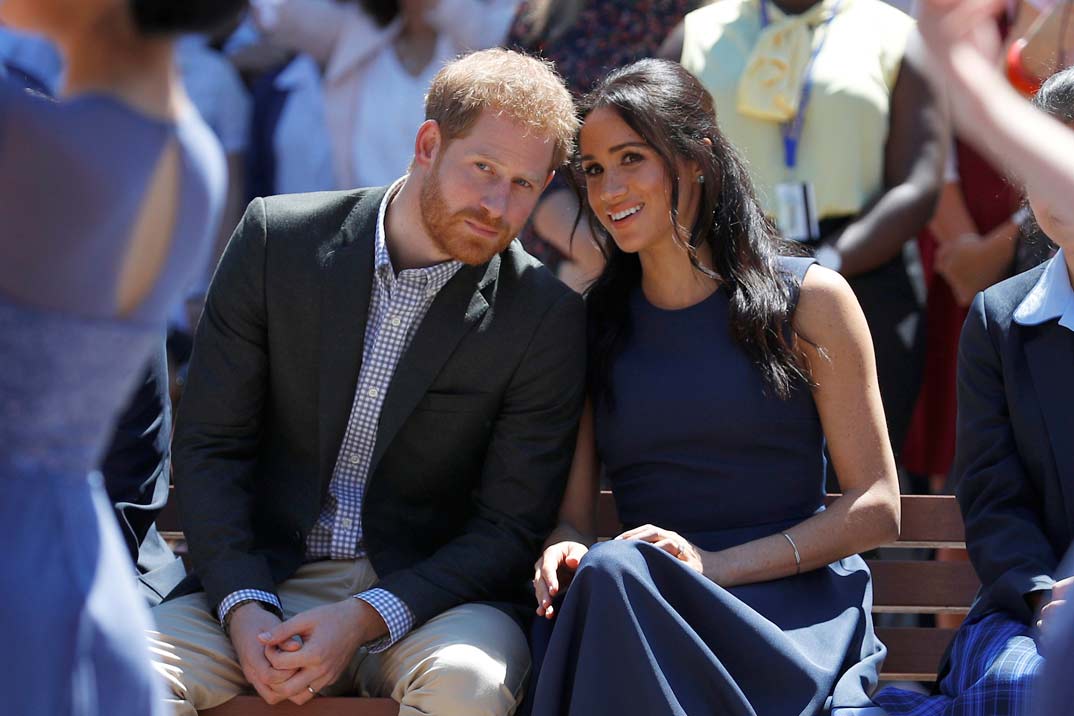 El príncipe Harry y Meghan Markle comunican a la reina su adiós definitivo