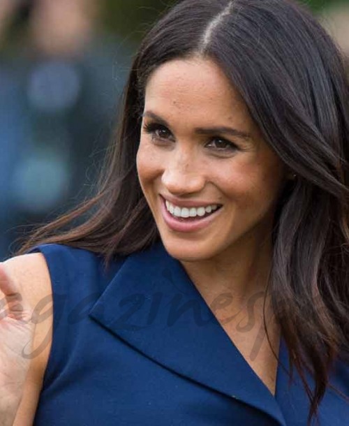 Meghan Markle luce sus primeras curvas premamá