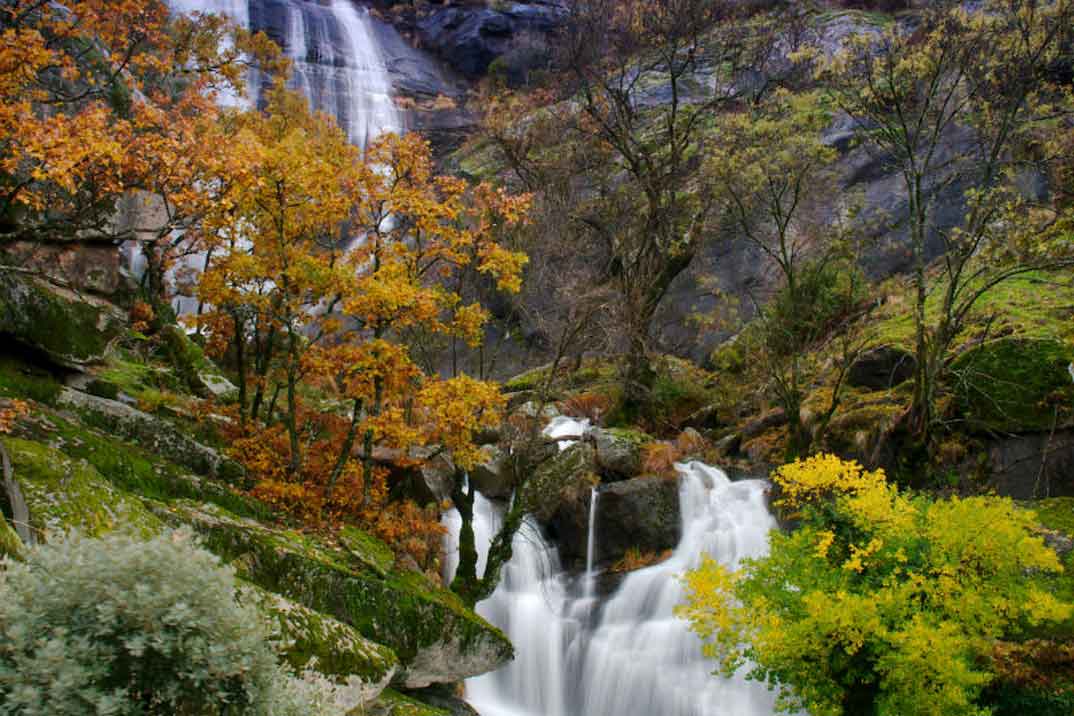 Otoñada Valle del Jerte - Foto www.turismovalledeljerte.com