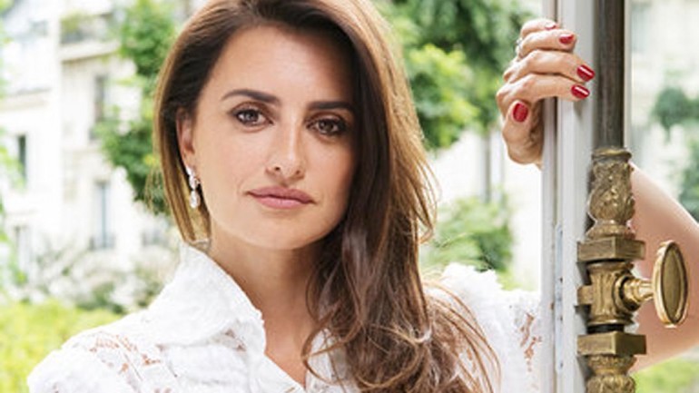 Atelier Swarovski y Penélope Cruz abrazan el lujo sostenible con una colección de alta joyería