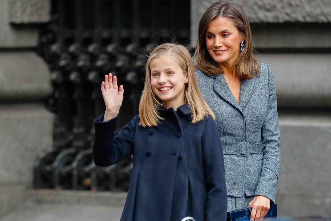 El azul, el color elegido por la princesa Leonor para las ocasiones especiales