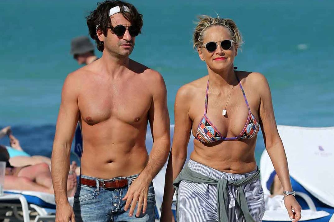 Las románticas vacaciones de Sharon Stone y su novio en Mallorca