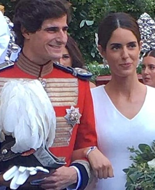 Así ha sido el elegante y sencillo vestido de novia de Sofía Palazuelo