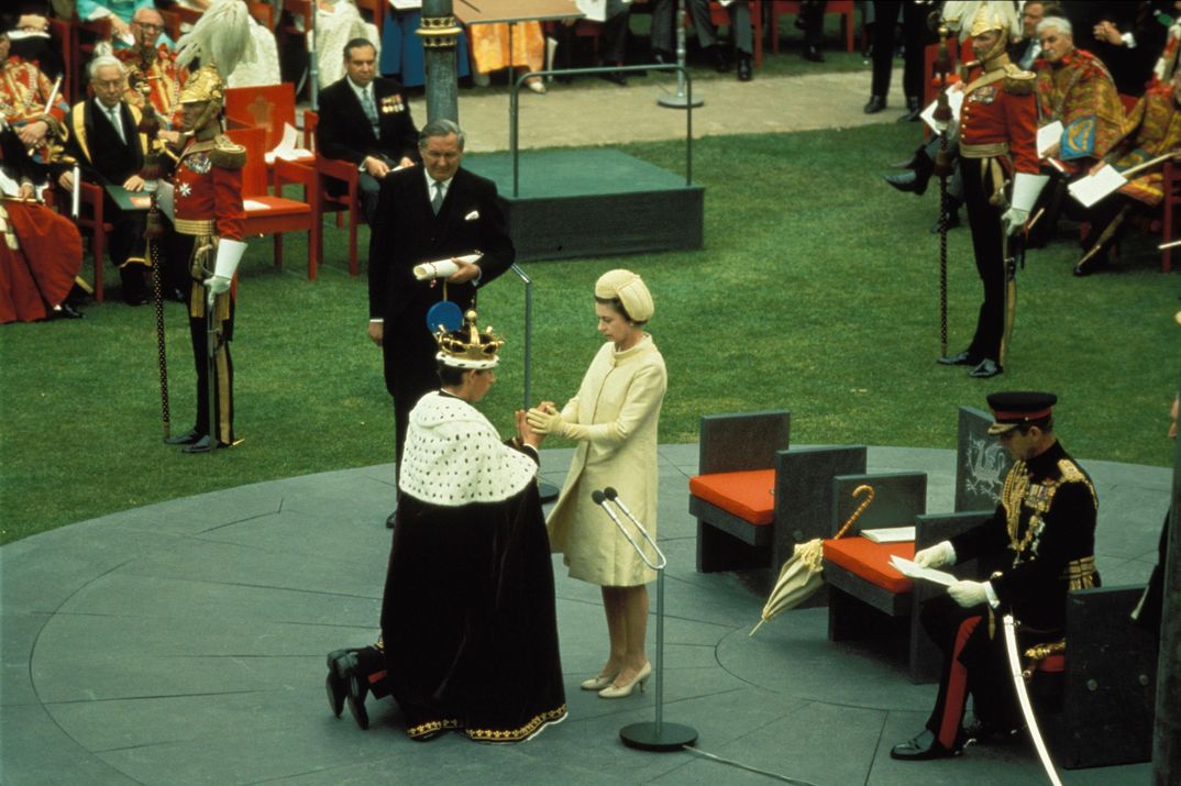 Investidura Príncipe de Gales por la reina Isabel II - 1969