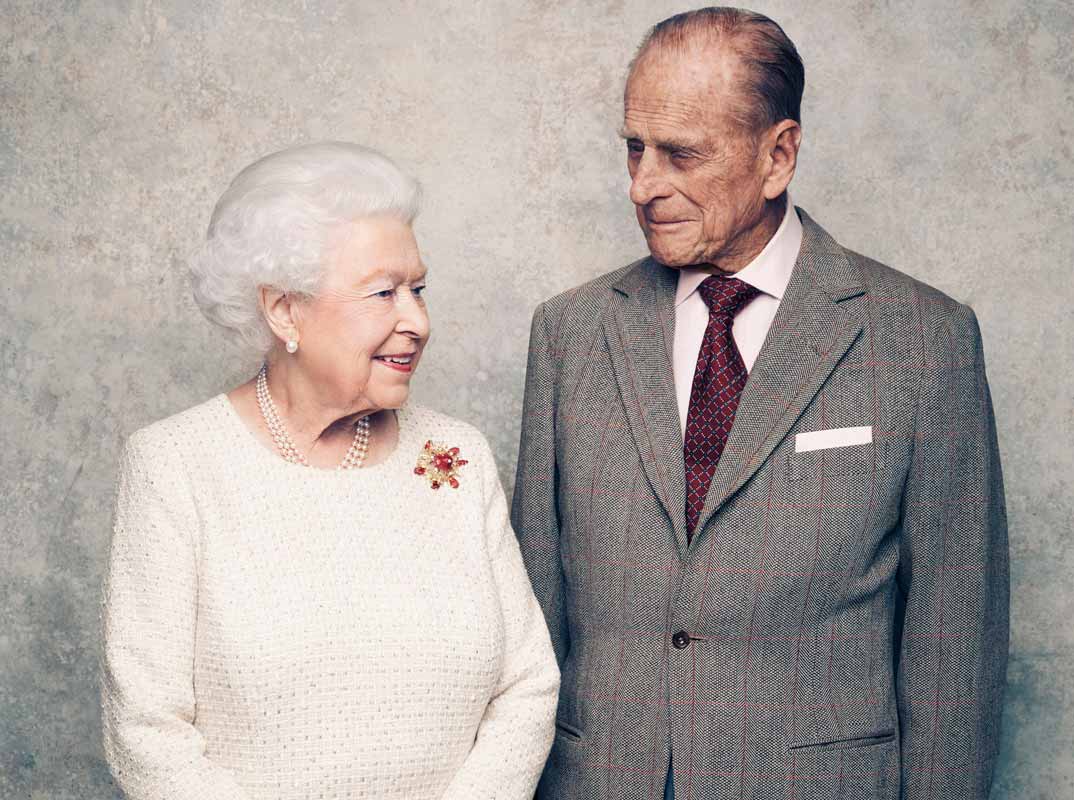 La reina Isabel II y el duque de Edimburgo cumplen 71 años de casados